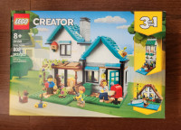 Lego Creator 3-in-1 Cozy House 31139 (Brand New, Sealed)