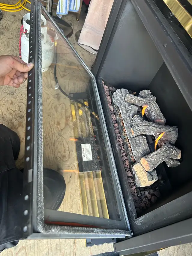 foyer au gaz propane /naturel in Other in Sherbrooke - Image 4