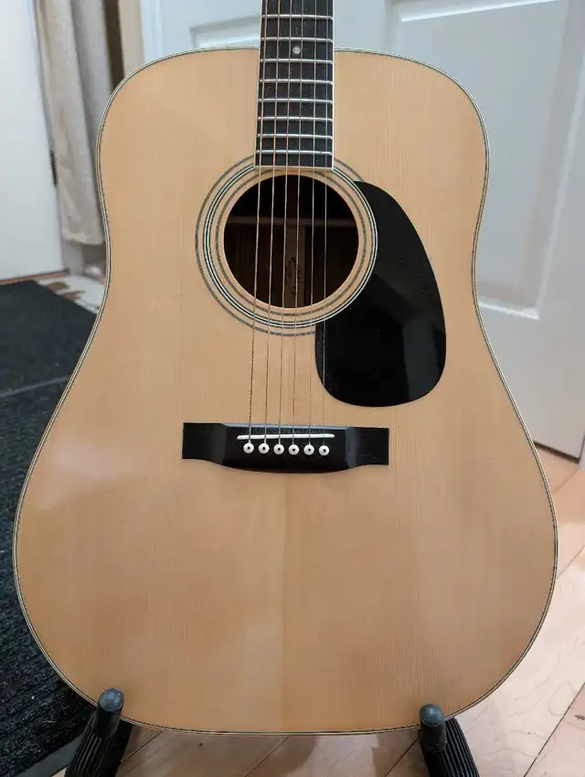 Vintage Morales M-20 Acoustic Guitar in Guitars in Peterborough - Image 10