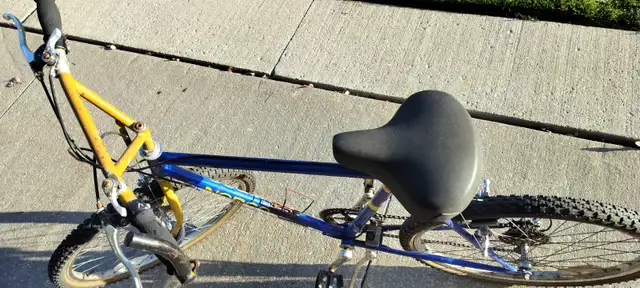 26'' bicycle in Mountain in Markham / York Region - Image 4