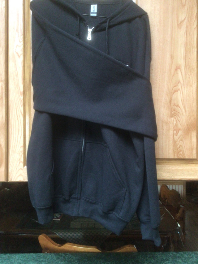 Mens  or ladies hoodie in Women's - Tops & Outerwear in Lethbridge - Image 2