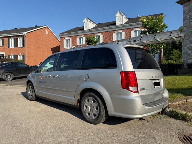 Dodge Caravan 2012 for sale — photo 3