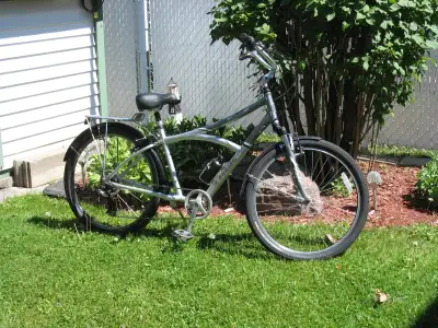 Vélo Trek allongé, View more