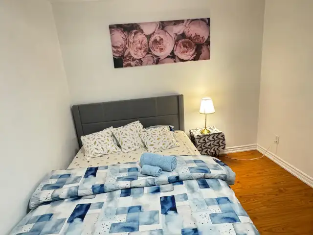 Room For Rent in Room Rentals & Roommates in City of Toronto - Image 3
