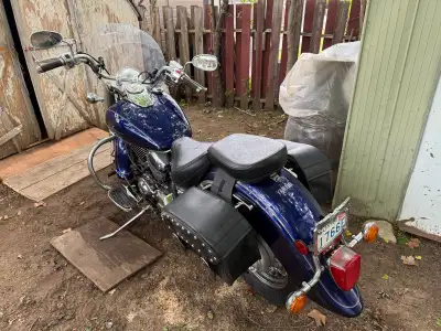 2003 Yamaha V Star 650, selling for my elderly parents, was parked due to health and not started in...