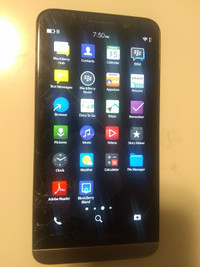 Blackberry Z30 cracked screen unlocked used phone only 