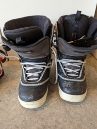 Mens Northwave laceup snowboard boots