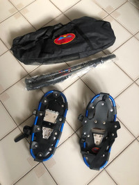 SNOW SHOES,  NEW FOR YOUTH \  KIDS .....L@@K !