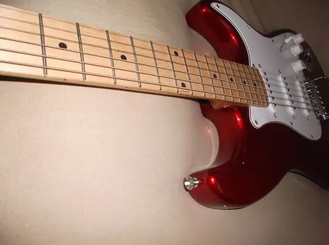 Guitare électrique J turser in Guitars in Sherbrooke - Image 6