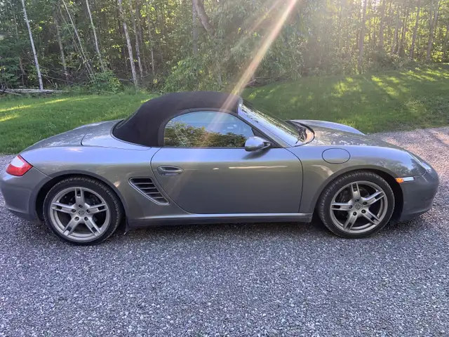 Mint Condition 2006 Porsche Boxster551125908928614401
