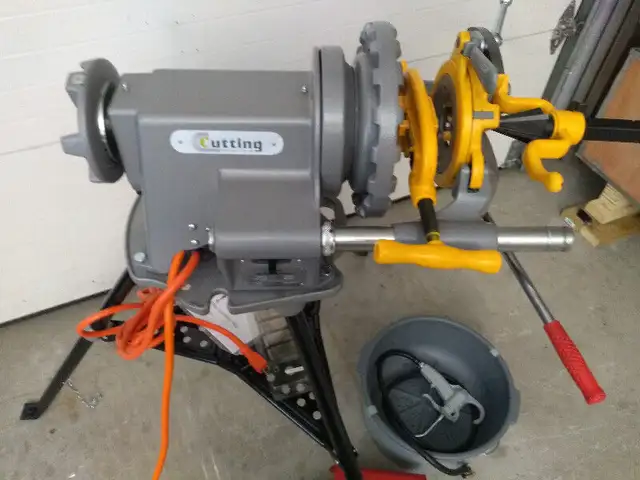 New 300 Pipe Threading Machine Threader with Two Die Heads!62863728465793123