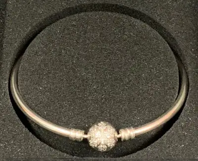 Pandora Snowflake Pendant Bracelet , View more