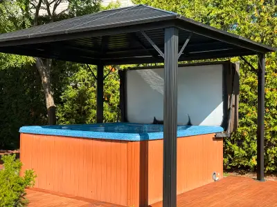 Spa Nahanni 7 places et Gazebo, View more