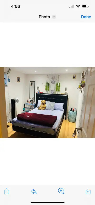 One room for rent in a basement. Can be rented privately or it can also be shared. 5 minutes walking...