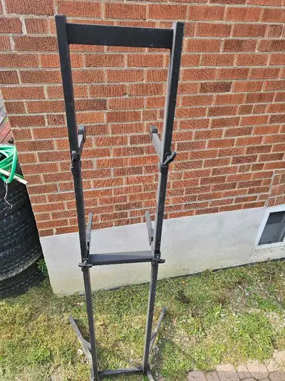 Thule 2 bike freestanding rack, View more