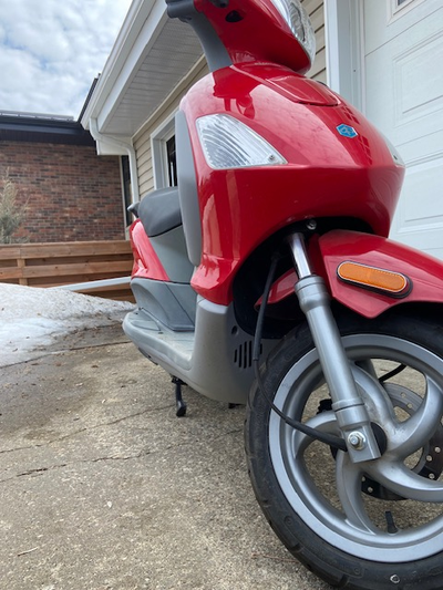 2007 Aprilia Fly 150cc scooter with only 716 km. Stored indoors. Located in Edmonton. If the ad is u...