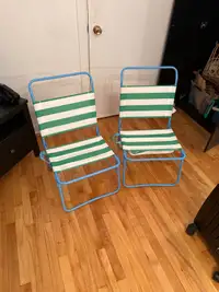 Foldable beach chairs 