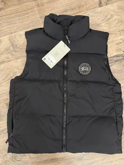 Canada Goose Lawrence Vest Black Label size XL men’s authe, View more