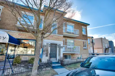 Grand 3 chambres a coucher a ville emard