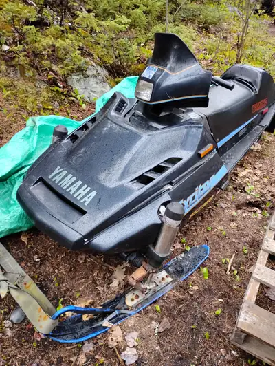 Selling sled. Starts right up. Has elec start needs battery.Everything works well. Have spare parts...
