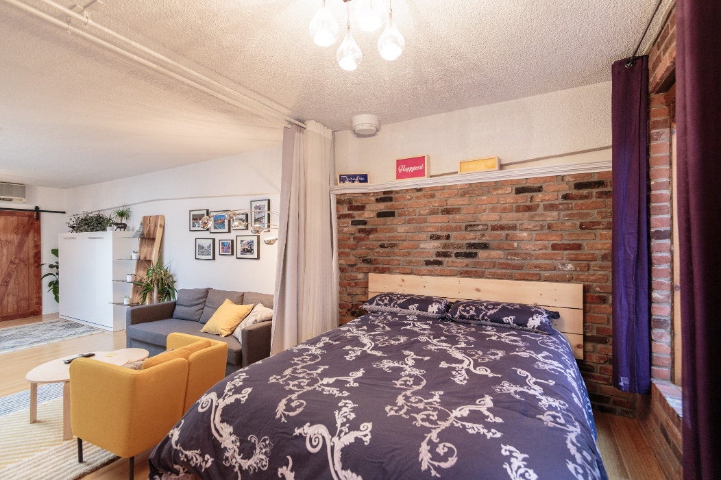 All-furnished condo in the heart of Old Montreal fo rent — photo 2