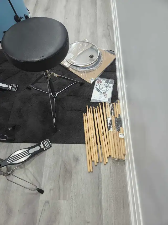 Drum kit581022452023961604