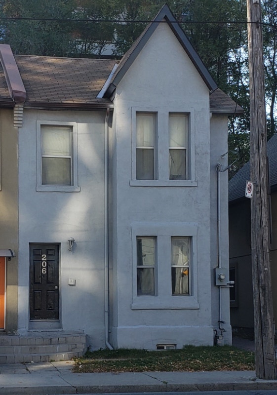 Bachelor / Studio Long Term Rentals Hamilton Kijiji