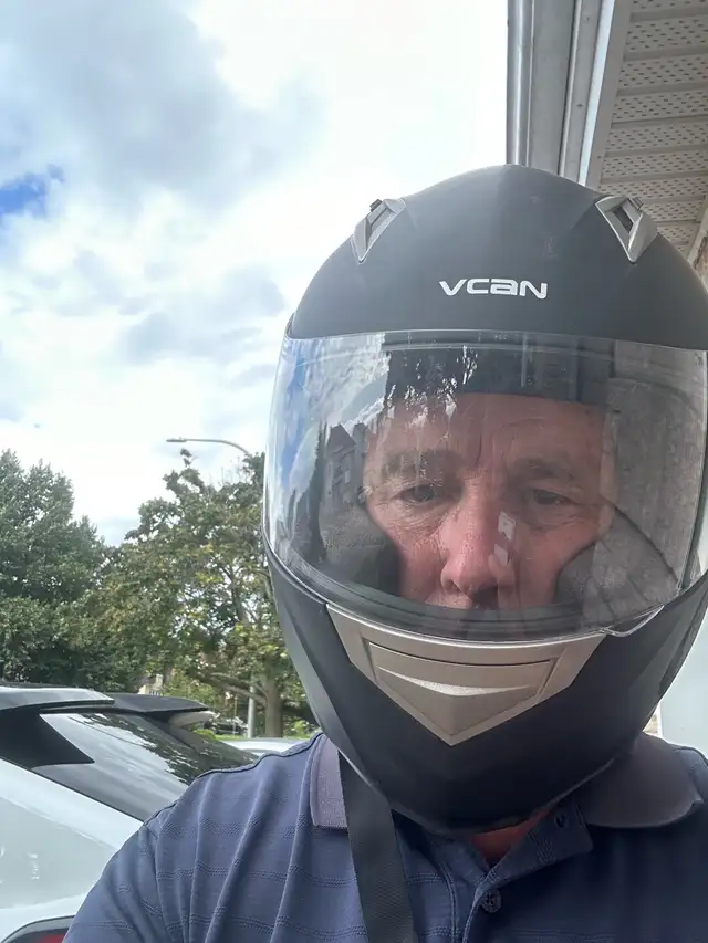 casque de moto VCAN in Motorcycle Parts & Accessories in Longueuil / South Shore - Image 4