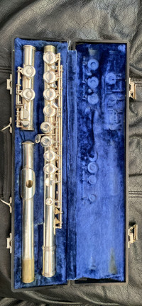 Gemeinhardt Flute in mint condition.  Cleaned and polished