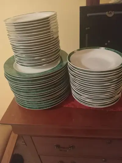 Set of plates for 16 people (4×4x4) plus soup bowls, View more
