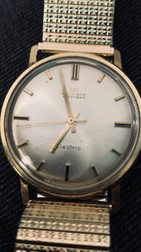 14m gold case Timex limited vintage men’s watch 