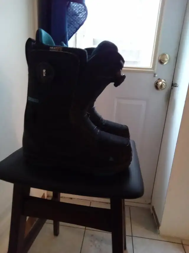 Burton Black Men's Photon Boa Snowboard Boots $450.00 OBO!!! in Men's in Kitchener / Waterloo - Image 3