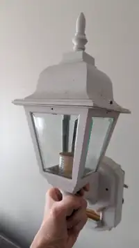 Exterior wall lamp with motion detector