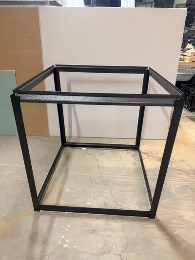 Freely combinable metal shelving material, View more
