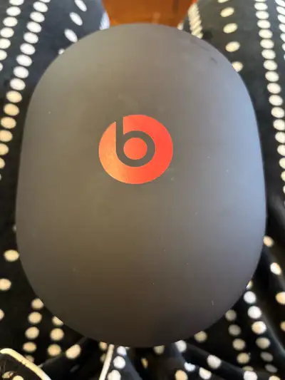 Beats Studio 3, View more