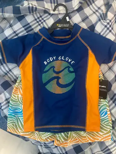 Boys swim suit 5T rash guard set, View more