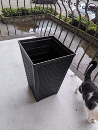 Large outdoor planter box