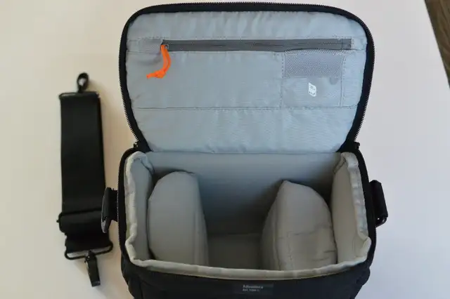 Sac Lowepro SH 160 II63234702772737121