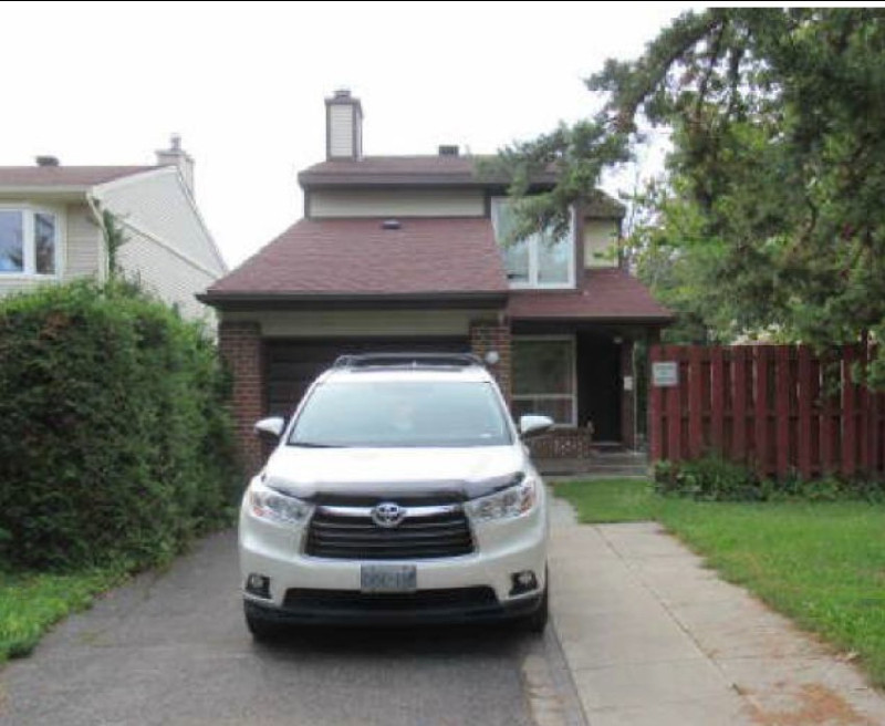 4 beds, 1 den, 3 baths home rental @ Fisher/Baseline, Ottawa