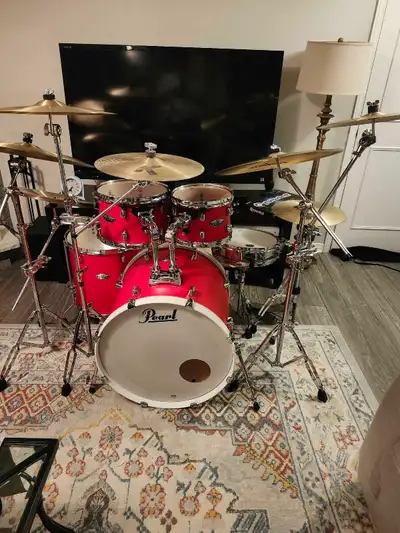 Pearl Decade Maple drums, hardware , 7 pc. Zildjian K  Cymbals!, View more