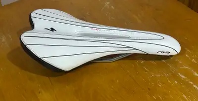 Specialized Body Geometry Riva Saddle(143mm) - Excellent Conditi, View more