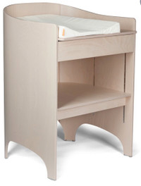Leander Changing Table and desk