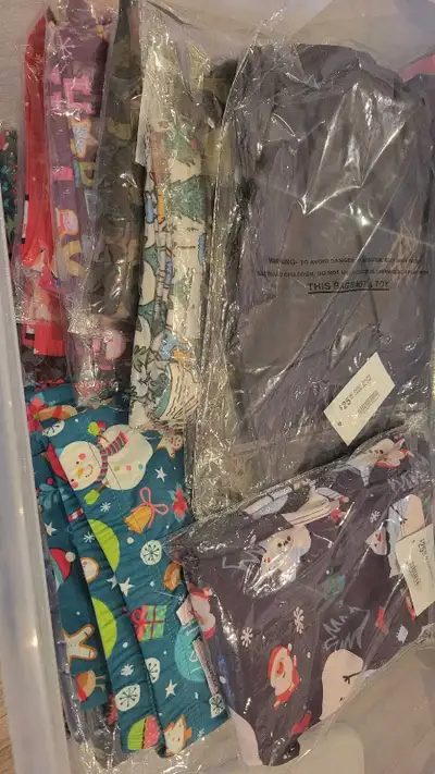 Luv 21 leggings, View more