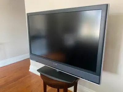SONY 46 "BRAVIA KDL-46V2500 LCD 1080P COLOUR TV, View more