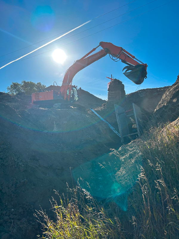 Excavation services throughout Southern Sask in Excavation, Demolition & Waterproofing in Regina - Image 4