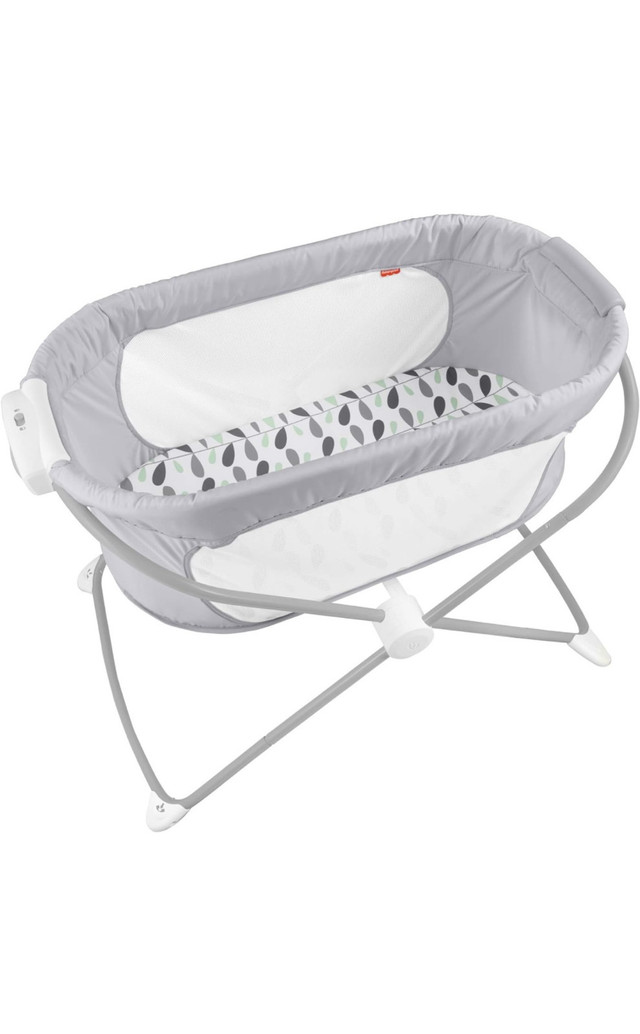 Fisher Price bassinet  in Other in Mississauga / Peel Region