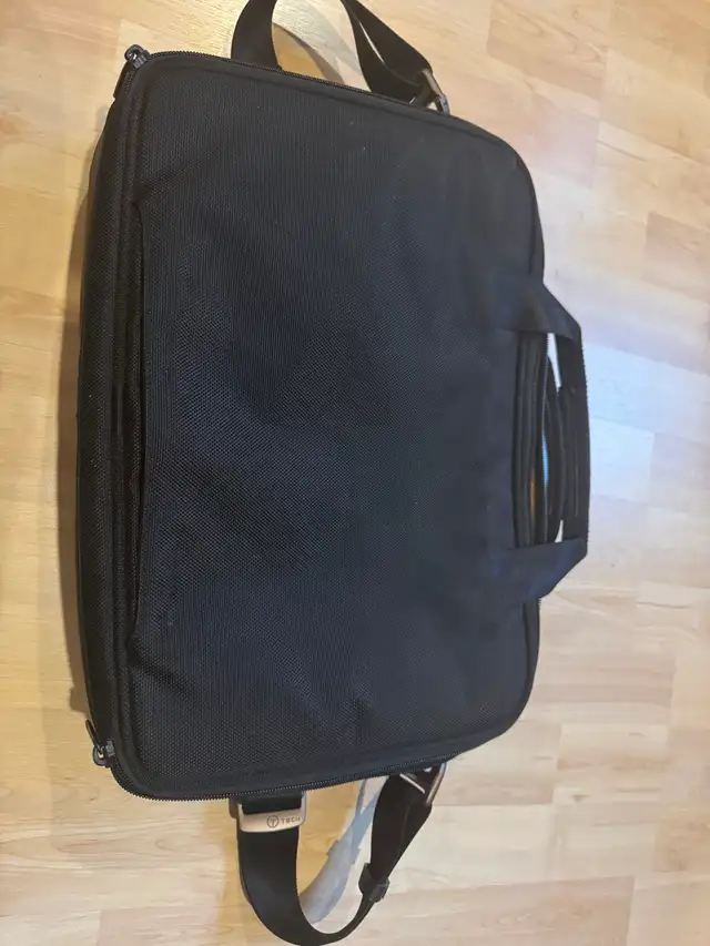 Tumi Laptop Briefcase/Messenger595974243715665922