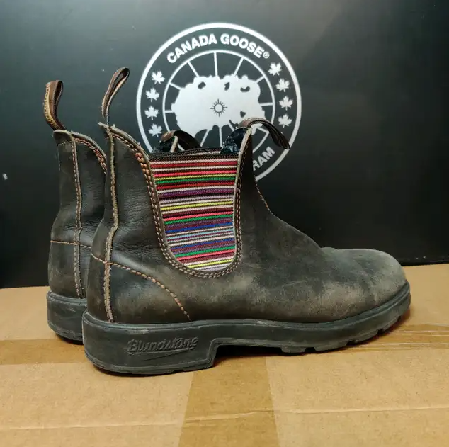 Blundstone 500 Boot Brown Rainbow⎮ Womens 8 US in Women's - Shoes in City of Toronto - Image 4