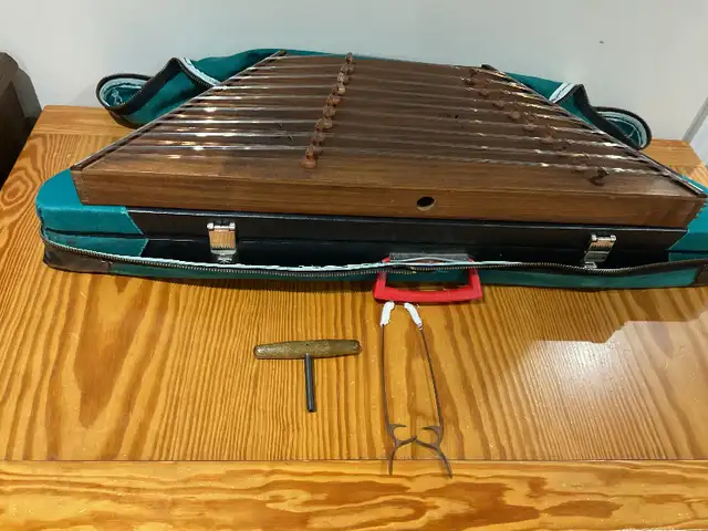 Music instrument, Iranian LA cook, Santorum لا کوک in Other in Markham / York Region - Image 4
