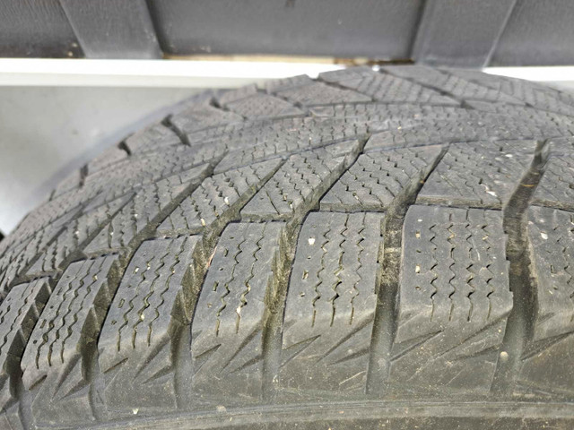 Winter tires 195/65R15 91T HANKOOK in Tires & Rims in St. Catharines - Image 2